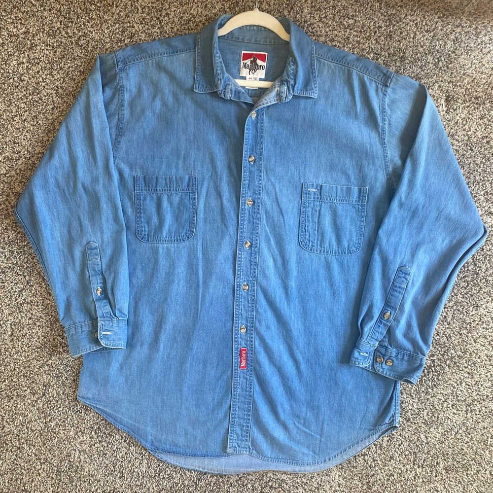90’s VNTG Marlboro Denim Button Up Shirt Long Sleeve Size XL Unisex Amazing